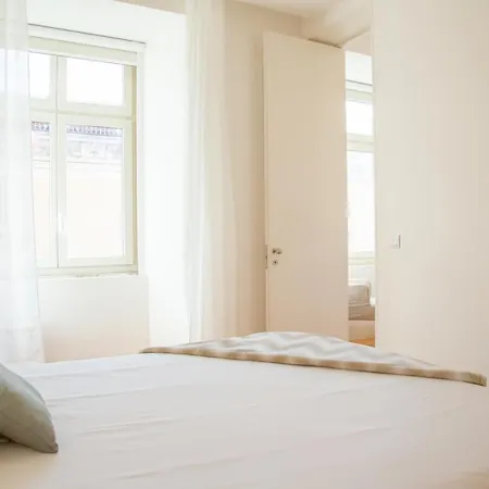 Arsenal 108, Design - New Light Downtown Chiado And River アパート *