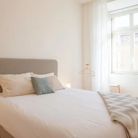 Arsenal 108, Design - New Light Downtown Chiado And River アパート *