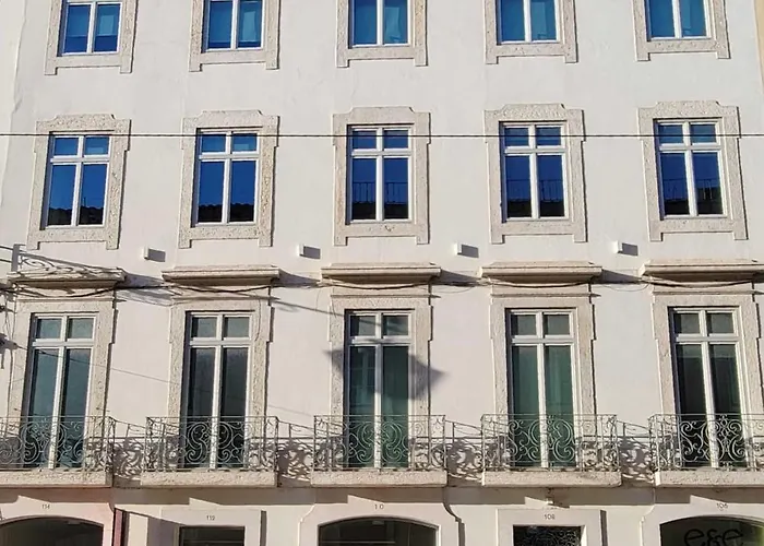 Апартаменты Arsenal 108, Design - New Light Downtown Chiado And River Лиссабон