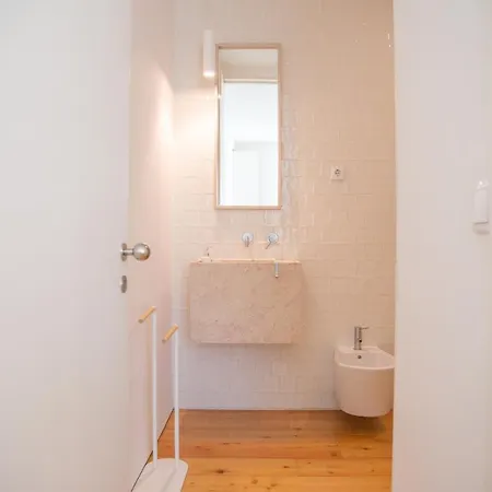 Arsenal 108, Design - New Light Downtown Chiado And River 아파트 *