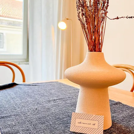 Apartment Arsenal 108, Design - New Light Downtown Chiado And River Lissabon